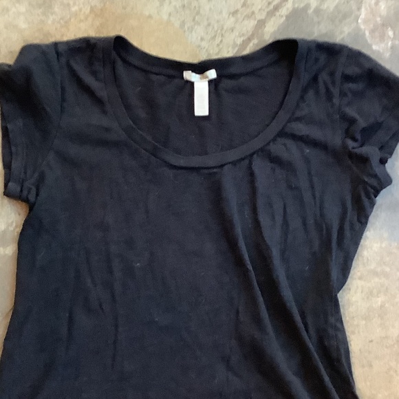 Ambiance apparel L scoop neck black cotton tshirt top short sleeve - Picture 2 of 3